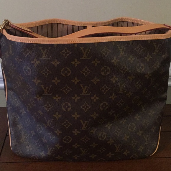 Louis Vuitton Handbags - New Louis Vuitton Hobo Delightful MM with Dustbag